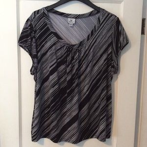 Worthington short sleeve shirt